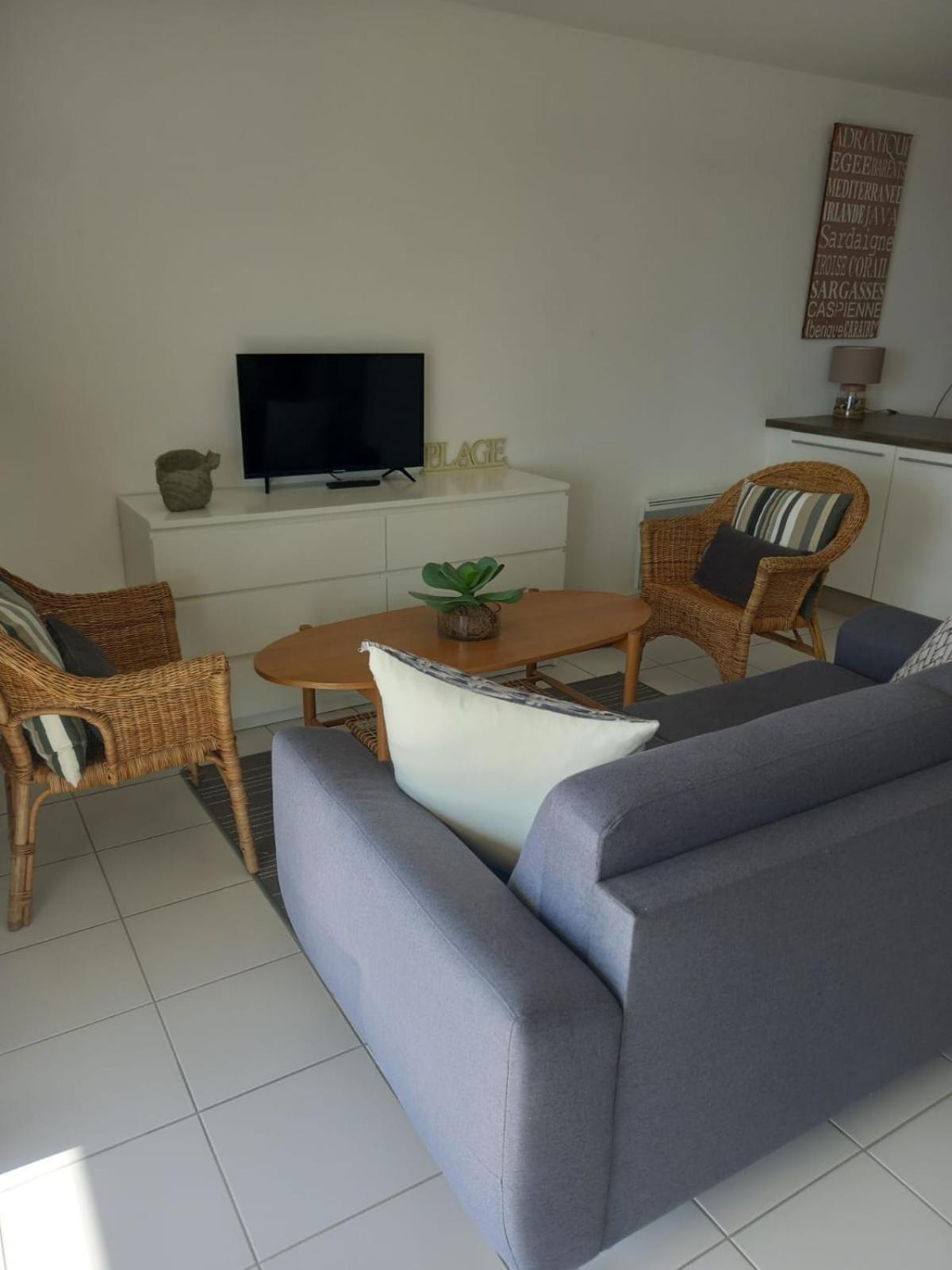 PenmarcʼhReve Bleu - Vue Mer Exceptionnelle - Wifi - Draps Et Serviettes Inclus - Balcon Avec Mobilier De Jardinアパートメント エクステリア 写真