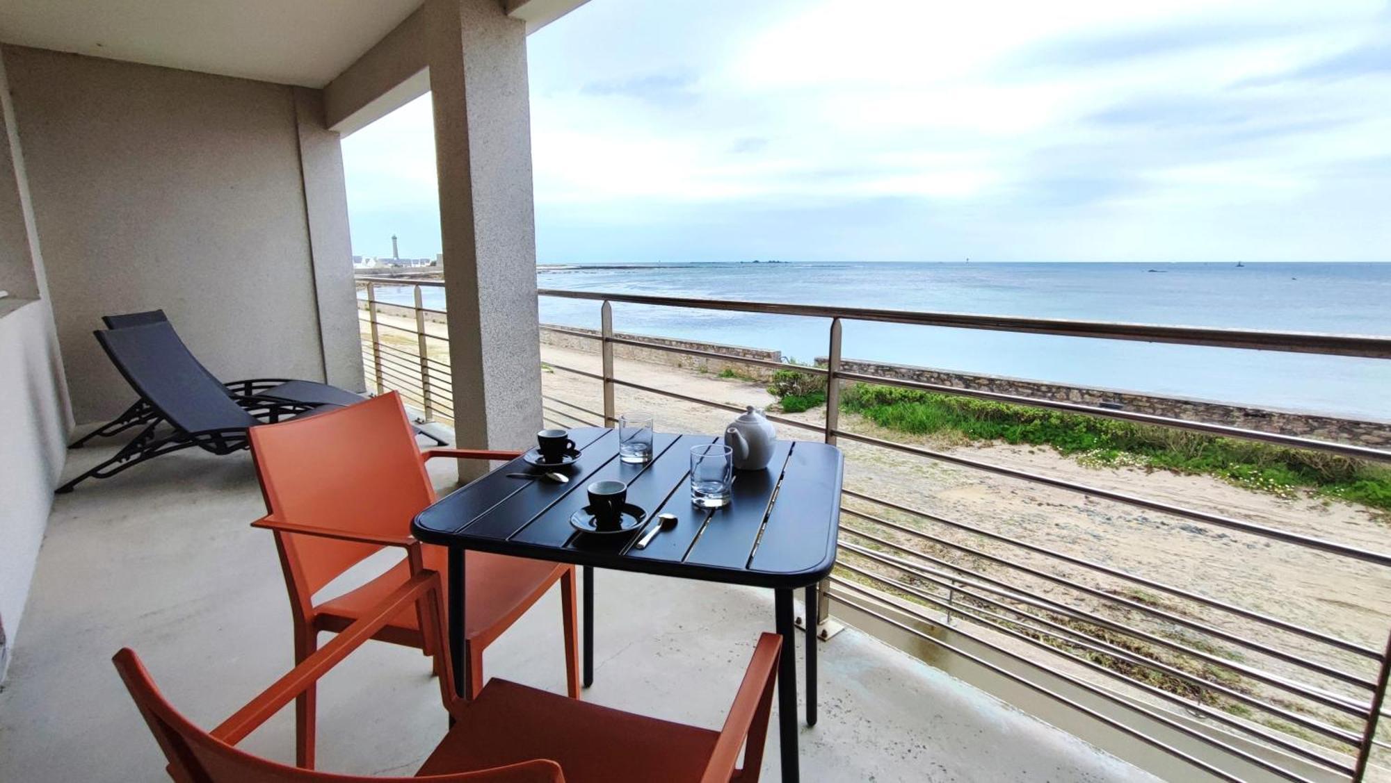 PenmarcʼhReve Bleu - Vue Mer Exceptionnelle - Wifi - Draps Et Serviettes Inclus - Balcon Avec Mobilier De Jardinアパートメント エクステリア 写真
